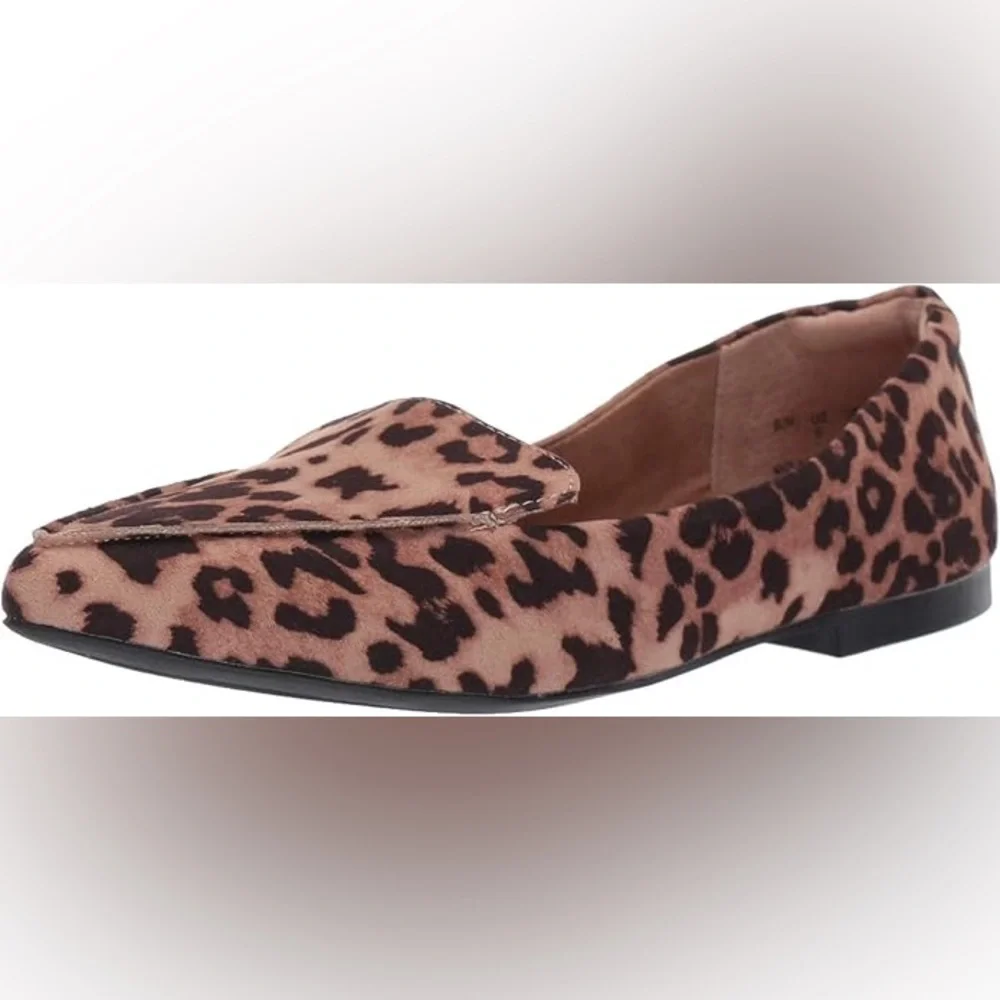 EUC - Amazon Essentials Womens Loafer Flat - Picture 1 of 6